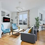 Le Marais 1 Bedroom Netflix